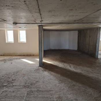 Продается Нежилое помещение, 650 м²