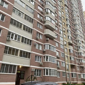 Продается 1-комнатная квартира, 42,9 м²