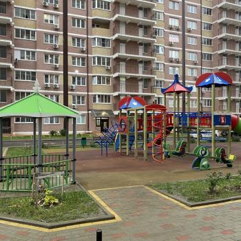 Продается 1-комнатная квартира, 42,9 м²