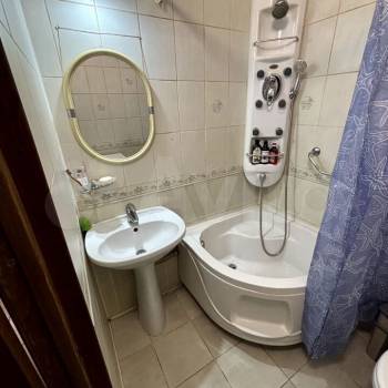 Продается 1-комнатная квартира, 37 м²