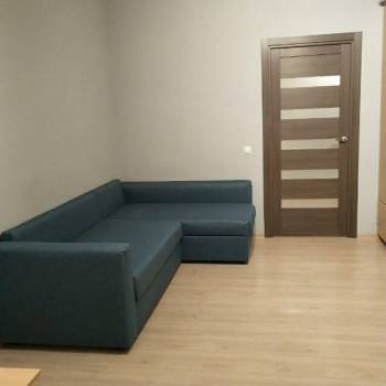 Сдается 1-комнатная квартира, 42 м²