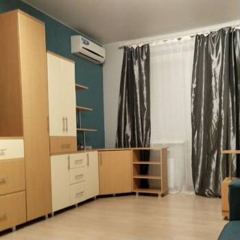 Сдается 1-комнатная квартира, 42 м²