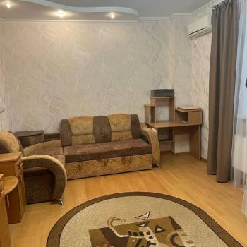 Сдается 1-комнатная квартира, 51 м²