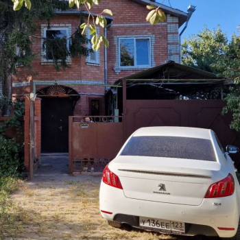 Сдается Дом, 227 м²