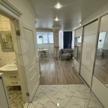 Продается 1-комнатная квартира, 37,7 м²