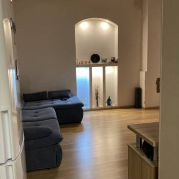 Продается 1-комнатная квартира, 34 м²