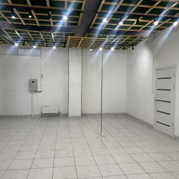 Сдается Нежилое помещение, 64 м²