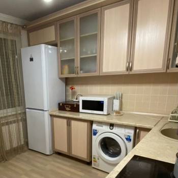 Сдается 1-комнатная квартира, 40 м²