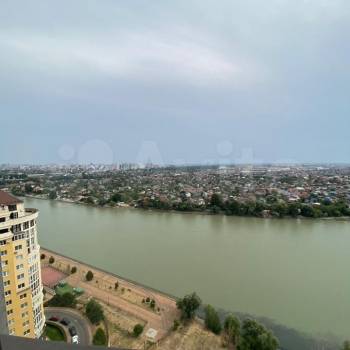 Продается 1-комнатная квартира, 46 м²