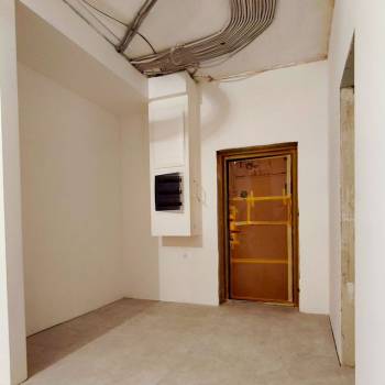 Продается 3-х комнатная квартира, 159,9 м²