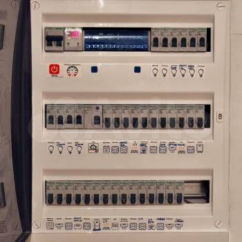 Продается 3-х комнатная квартира, 159,9 м²