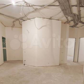 Продается 3-х комнатная квартира, 159,9 м²