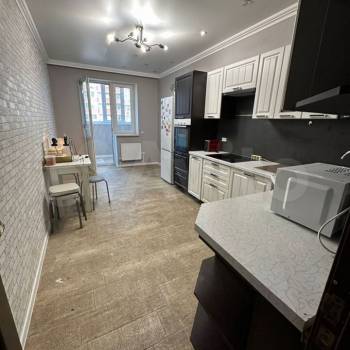 Продается 2-х комнатная квартира, 60 м²