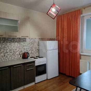 Сдается 2-х комнатная квартира, 64 м²