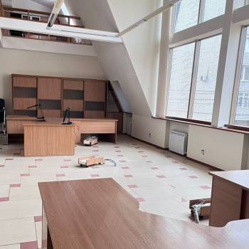 Сдается Офис, 130 м²