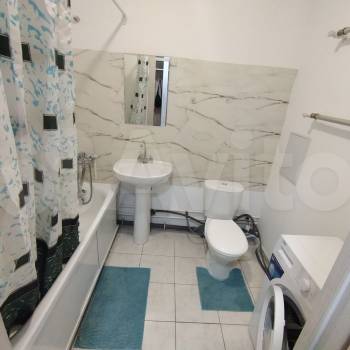 Сдается 1-комнатная квартира, 39 м²