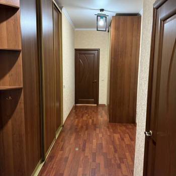 Сдается 2-х комнатная квартира, 77,2 м²