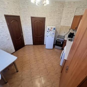 Сдается 1-комнатная квартира, 50 м²