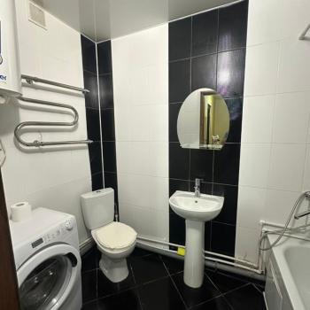 Сдается 1-комнатная квартира, 42 м²