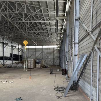 Сдается Нежилое помещение, 700 м²