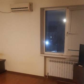 Продается 1-комнатная квартира, 45,6 м²