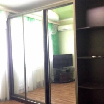 Сдается 1-комнатная квартира, 38 м²