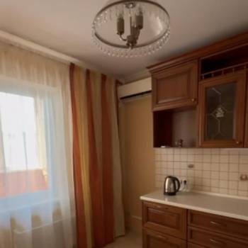 Сдается 2-х комнатная квартира, 69 м²