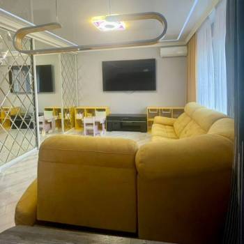 Продается 2-х комнатная квартира, 56 м²