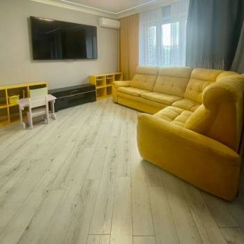 Продается 2-х комнатная квартира, 56 м²