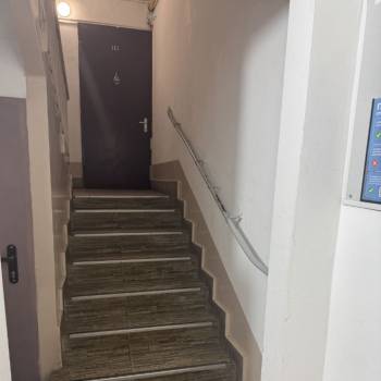 Продается 3-х комнатная квартира, 63 м²