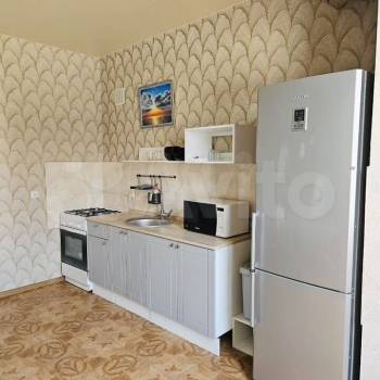 Сдается 1-комнатная квартира, 42,3 м²