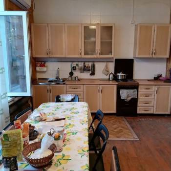 Сдается Дом, 200 м²