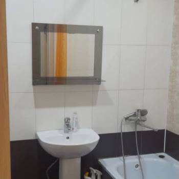 Сдается 1-комнатная квартира, 42 м²