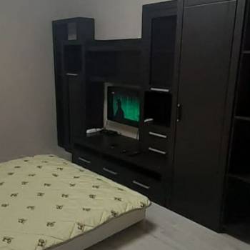 Сдается 1-комнатная квартира, 42 м²