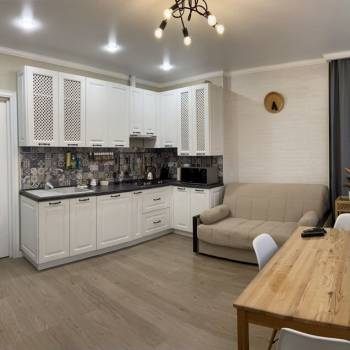 Сдается 2-х комнатная квартира, 72 м²