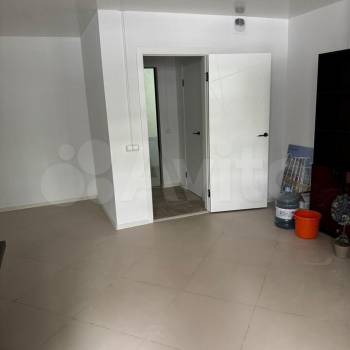 Продается Нежилое помещение, 35 м²