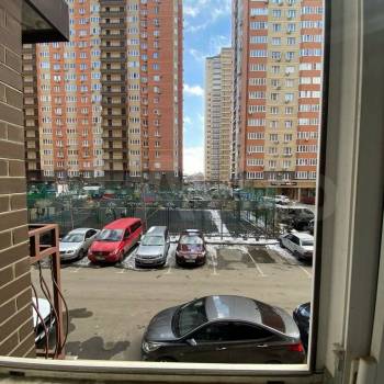 Продается 1-комнатная квартира, 36 м²