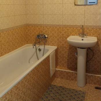 Сдается 1-комнатная квартира, 49 м²