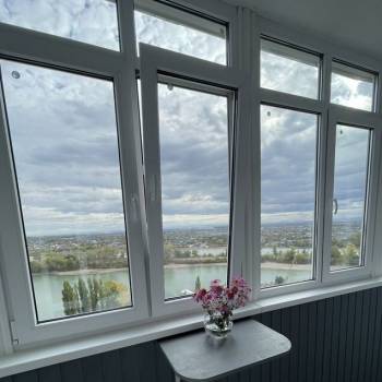 Сдается 1-комнатная квартира, 56 м²