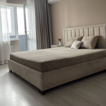 Сдается 1-комнатная квартира, 56 м²