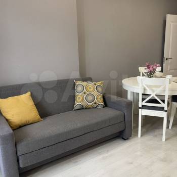 Сдается 1-комнатная квартира, 56 м²