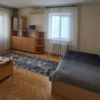 Продается 1-комнатная квартира, 30,8 м²