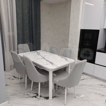 Сдается Многокомнатная квартира, 90 м²