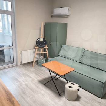 Продается 1-комнатная квартира, 40 м²