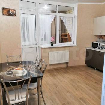 Сдается 2-х комнатная квартира, 71 м²