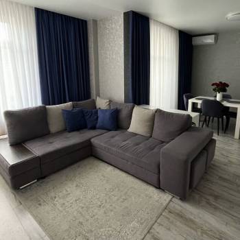 Продается 2-х комнатная квартира, 64 м²