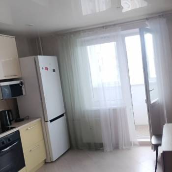 Сдается 1-комнатная квартира, 40 м²