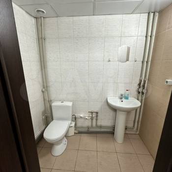 Продается Нежилое помещение, 135 м²