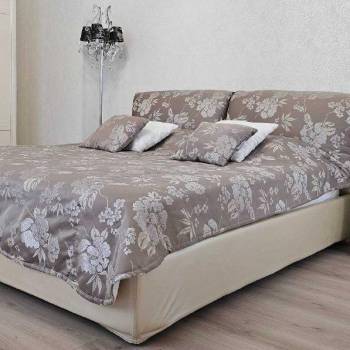 Сдается 1-комнатная квартира, 47 м²