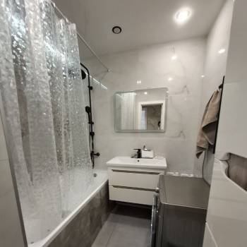 Продается 3-х комнатная квартира, 95,9 м²